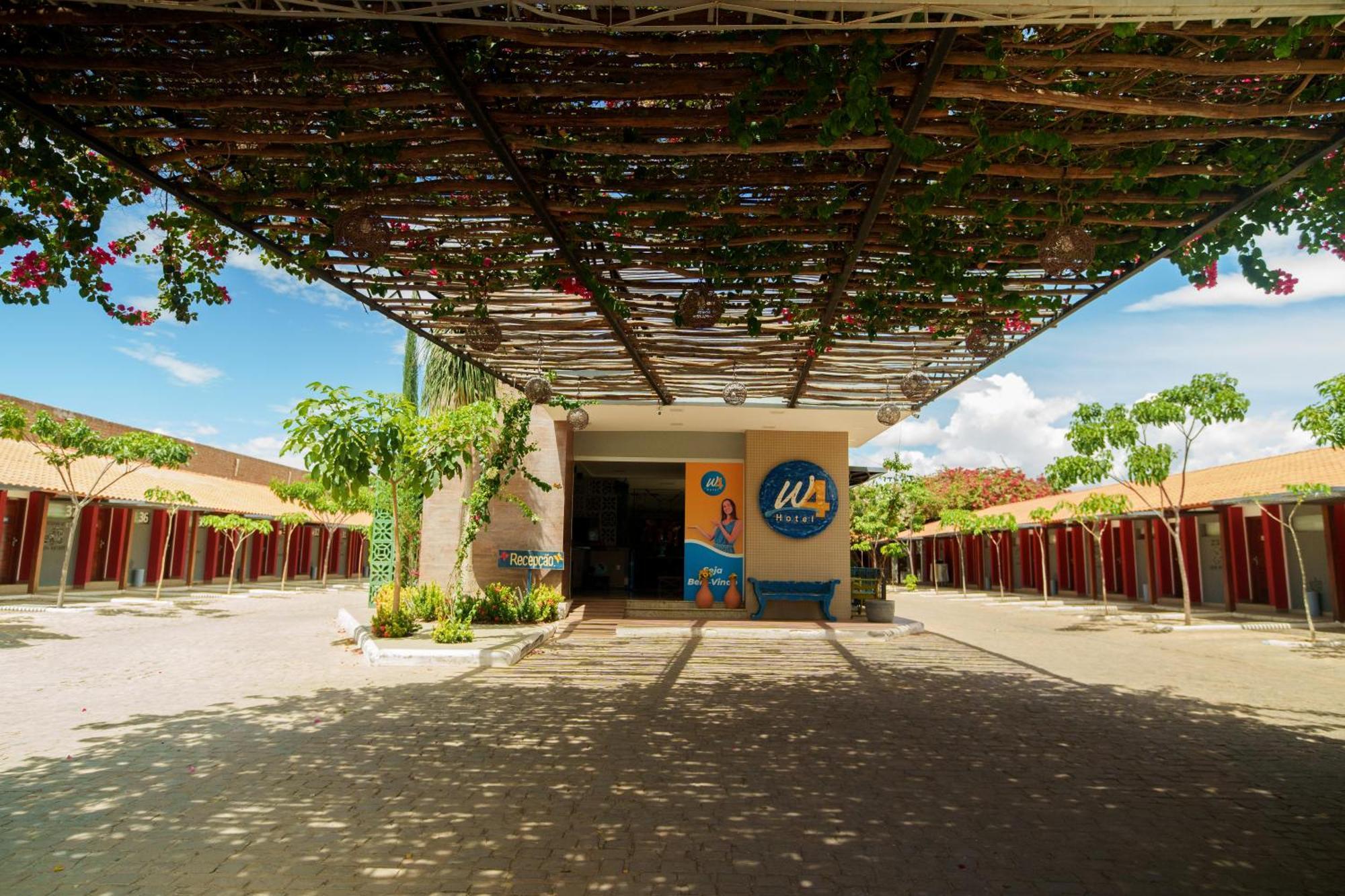 W4 Hotel Irece Exterior foto